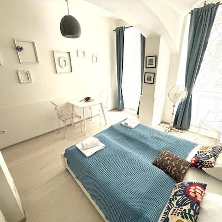 Prague Friendly Apartments In Praha Eksteriør bilde
