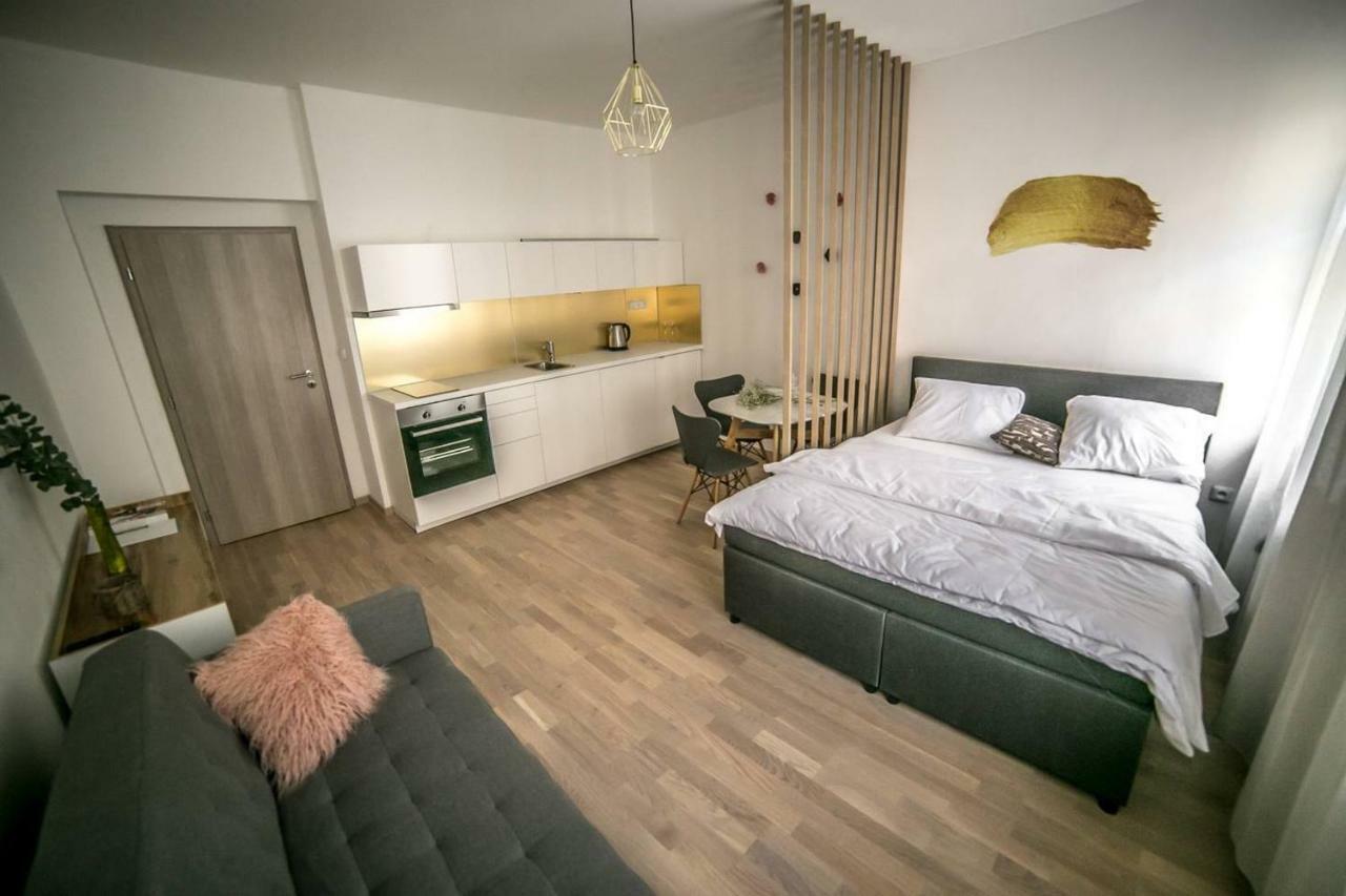 Prague Friendly Apartments In Praha Eksteriør bilde